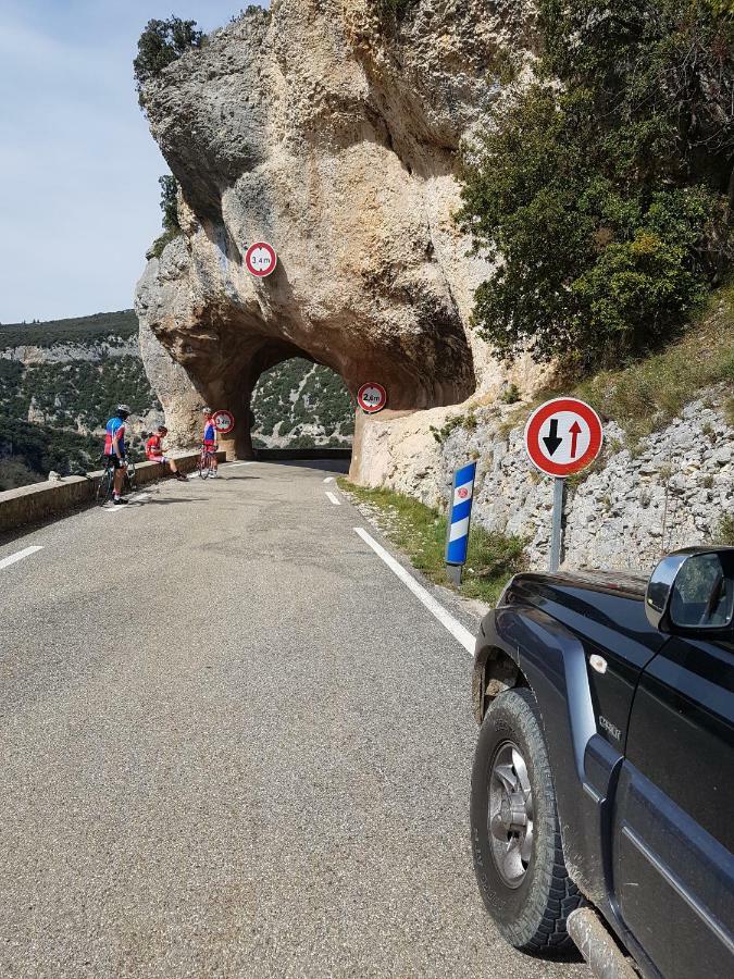 Chambre Pour Cyclistes Au Mt Ventoux Le Barroux エクステリア 写真