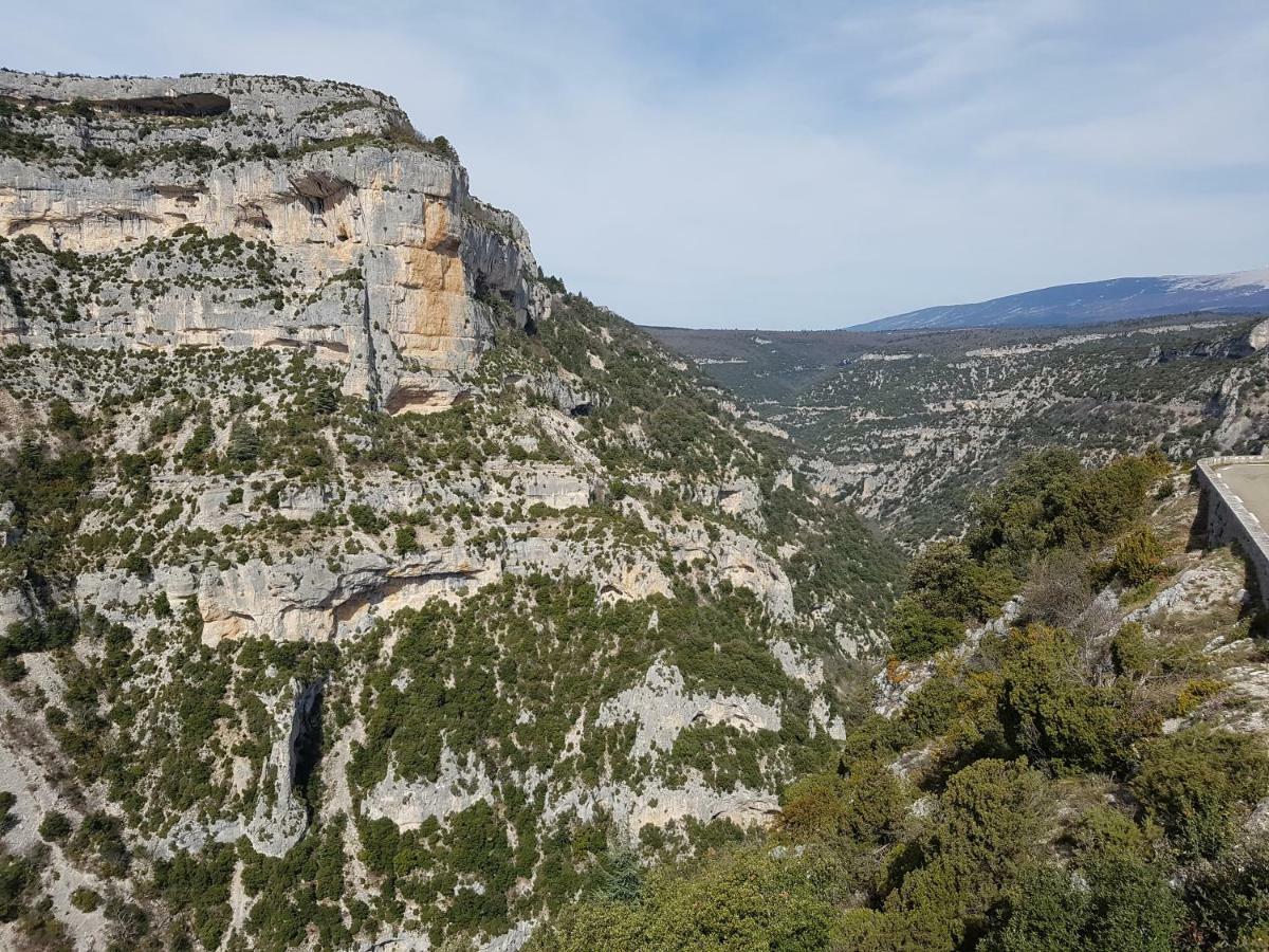 Chambre Pour Cyclistes Au Mt Ventoux Le Barroux エクステリア 写真